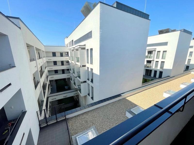 Brookforest Belvarosi Apartman Debrecen Ngoại thất bức ảnh